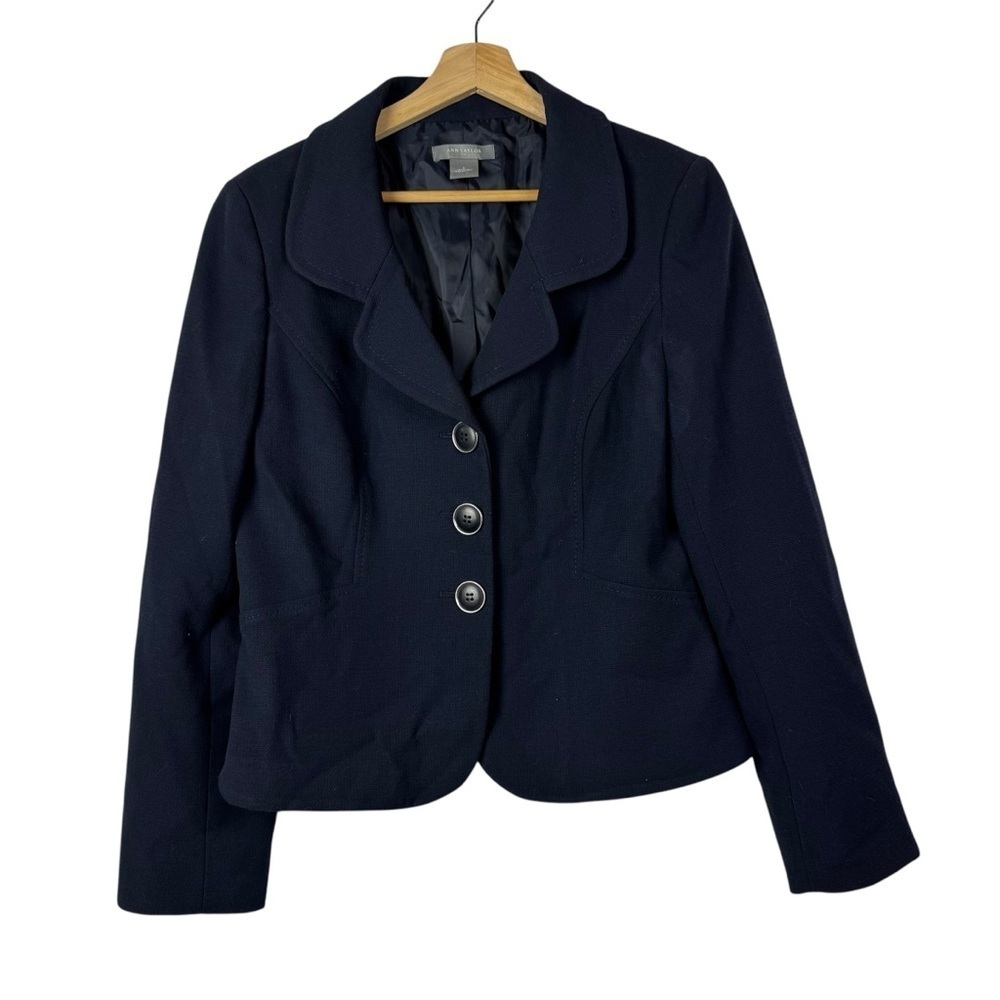Ann Taylor Navy Blue Single‎ Breasted Three Button Blazer 8